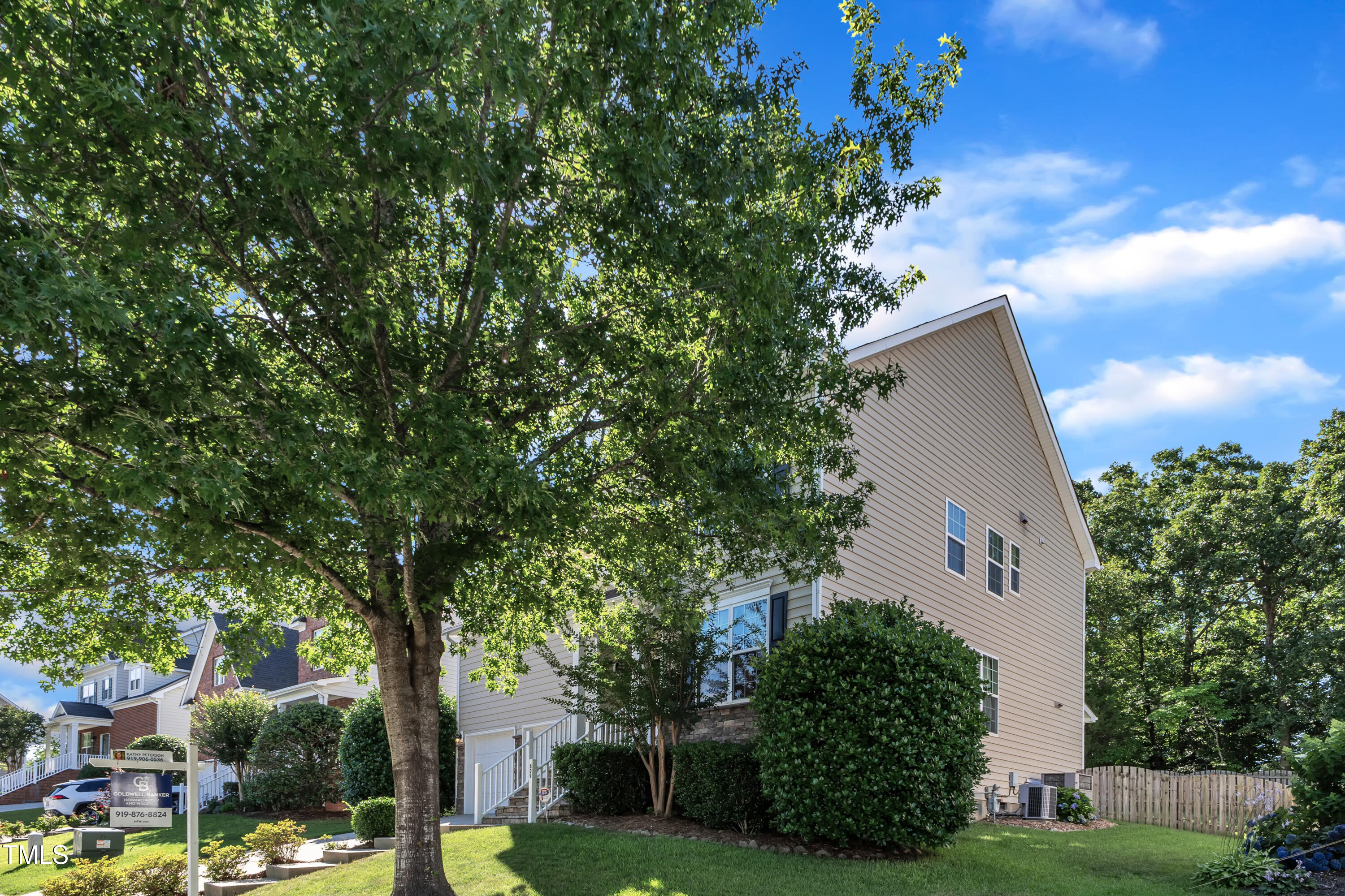 609 Redford Place Drive