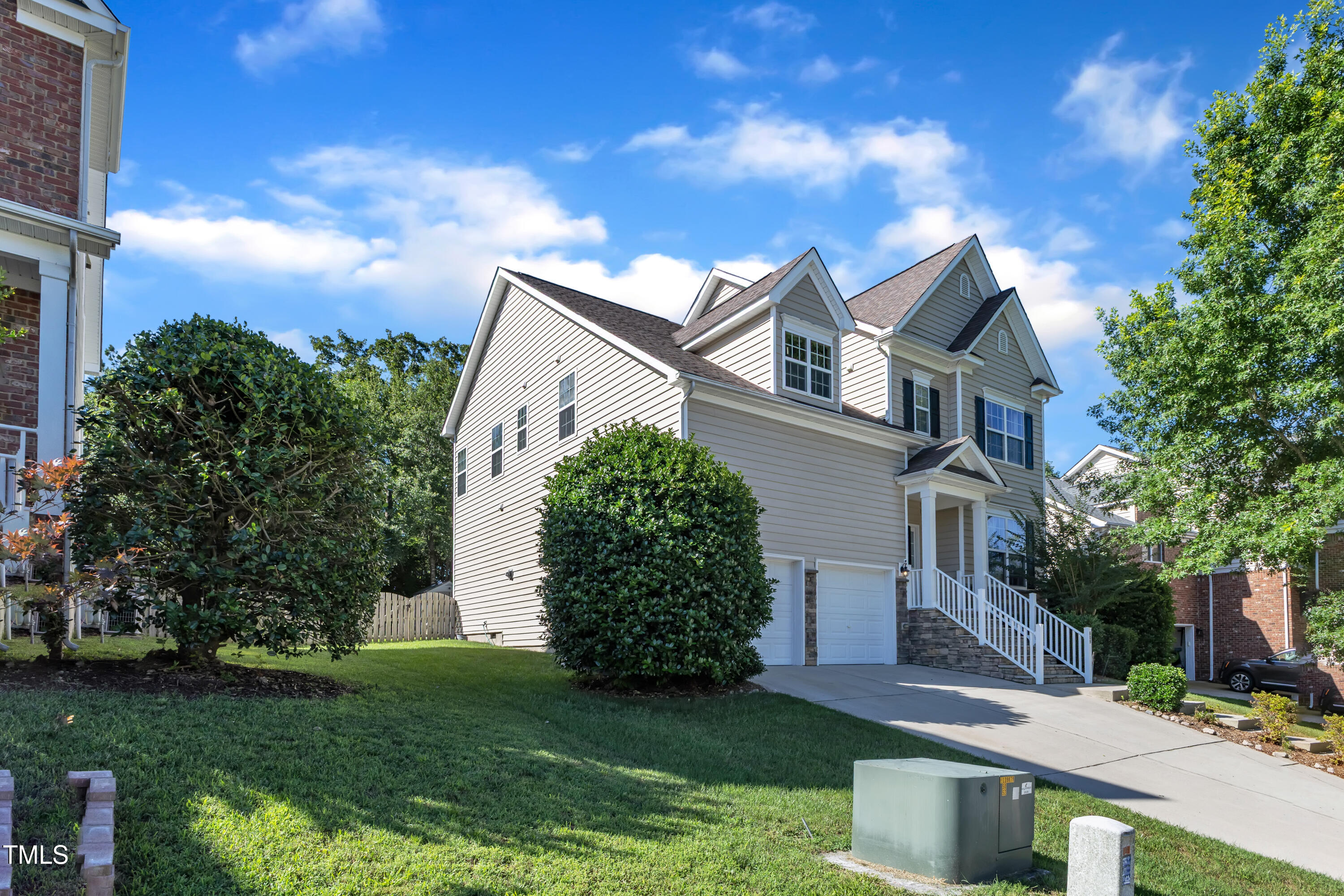609 Redford Place Drive