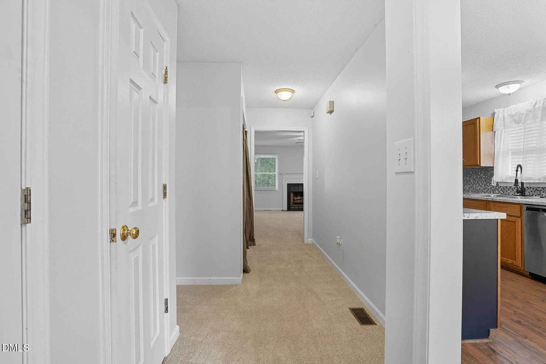 364 Chinaberry Lane