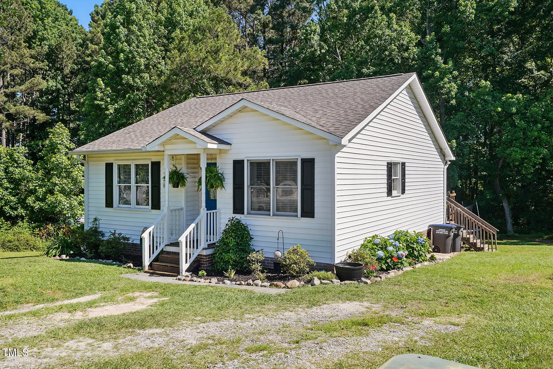 364 Chinaberry Lane