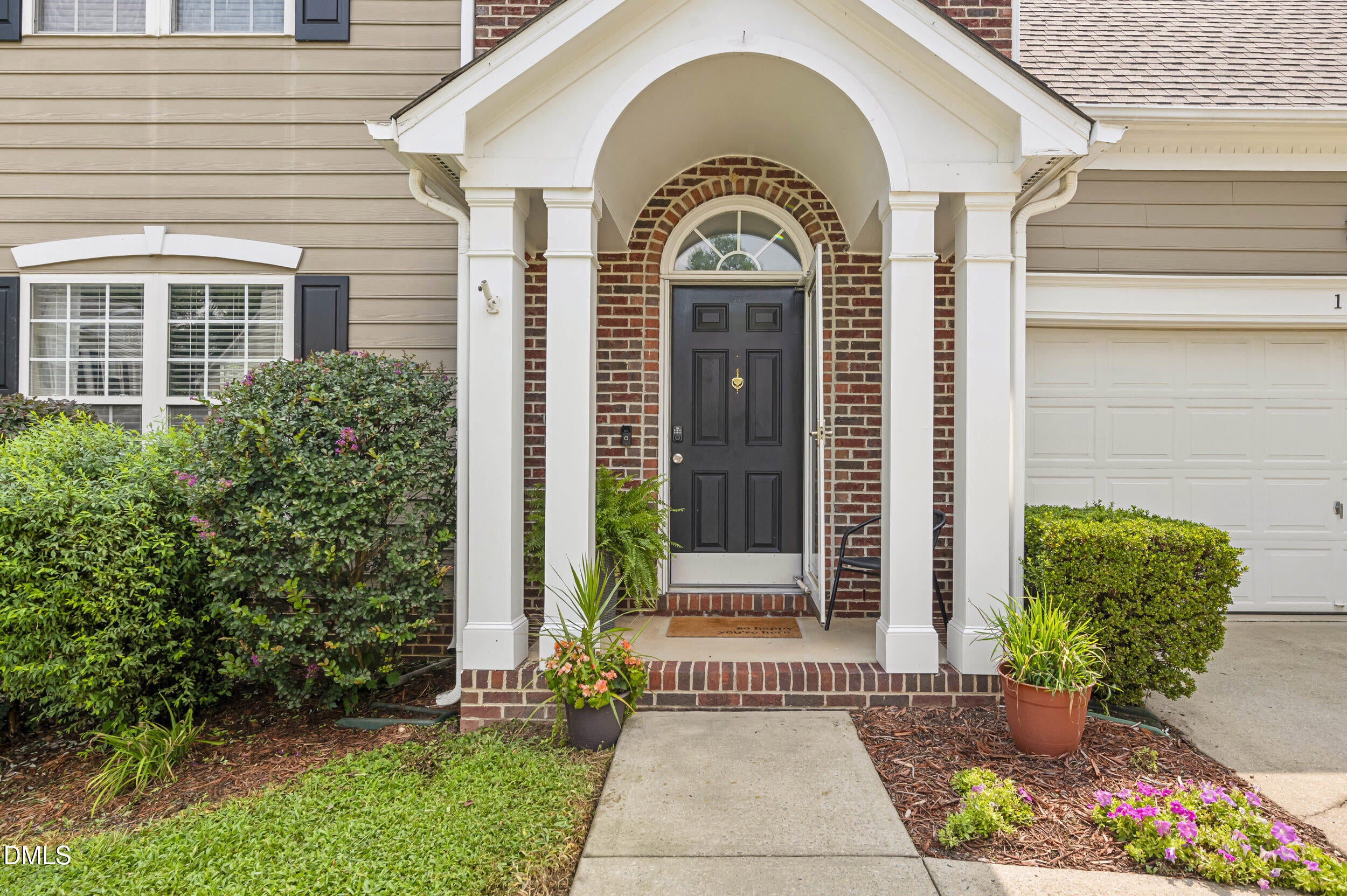 116 Crabwall Court