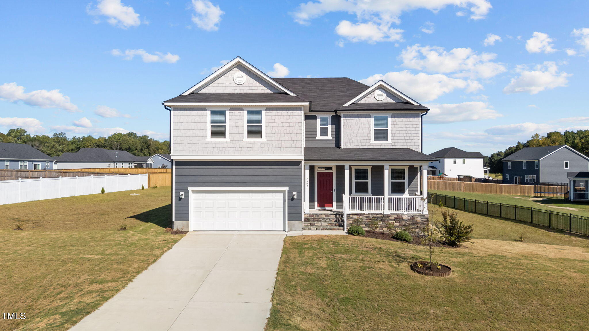 7609 Redwoood Ridge Way