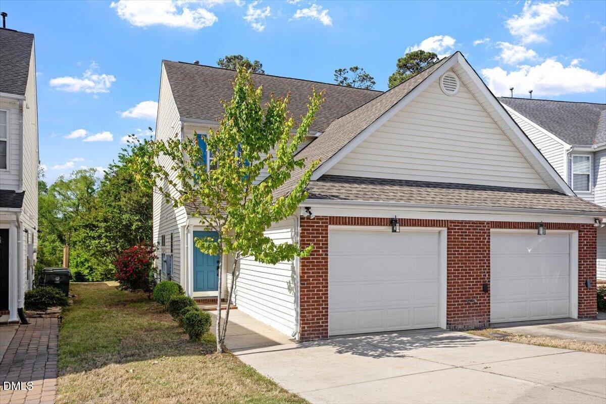 2025 Thornblade Drive