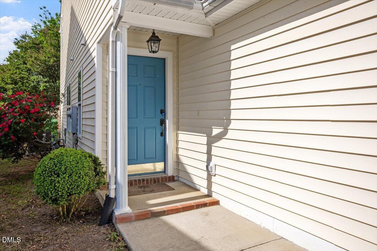 2025 Thornblade Drive