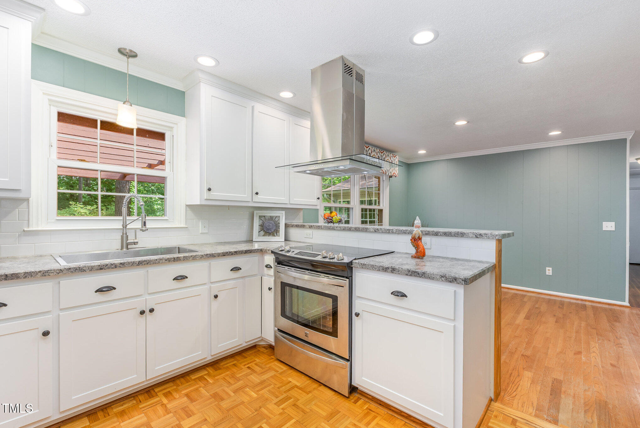 4030 King Charles Road