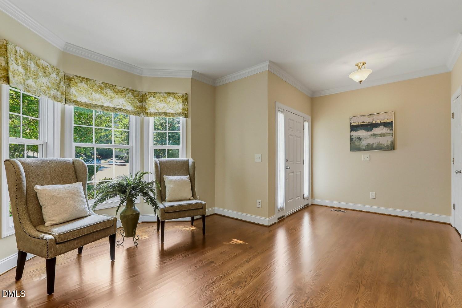 1613 Bellenden Drive
