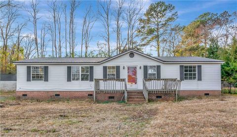 211 Lewis Street Bladenboro NC 28320