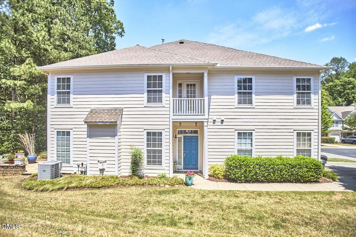 1301 Bartlett Circle