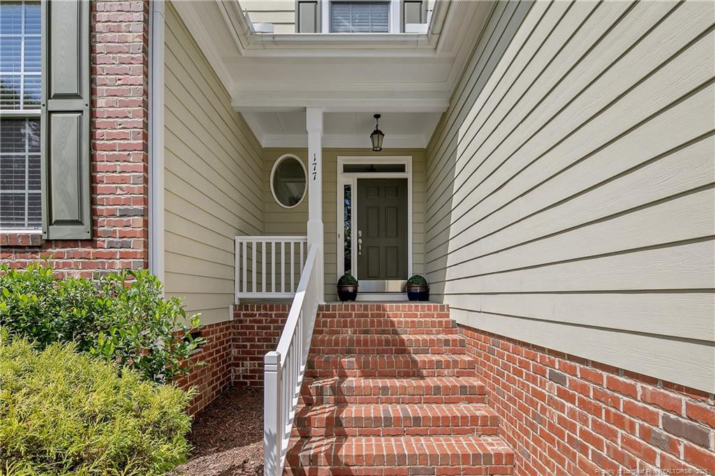 177 Lamplighter Way