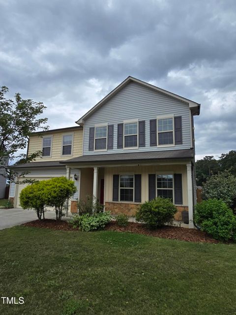 2511 Dalmahoy Lane Fuquay Varina NC 27526