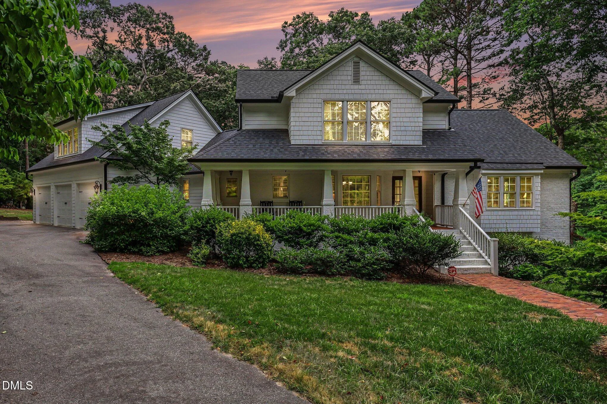 300 Cross Lake Drive