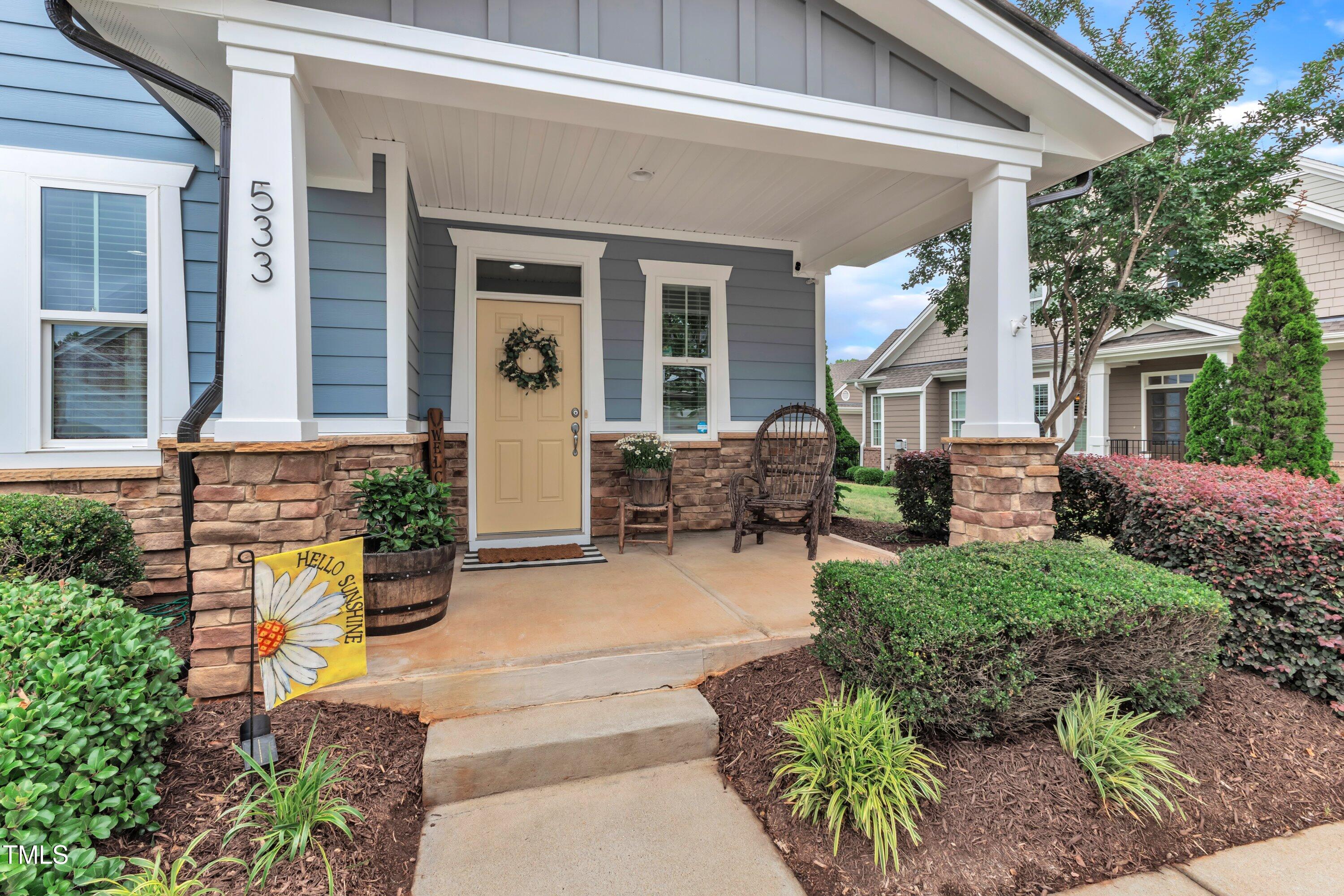 533 Duchart Lane