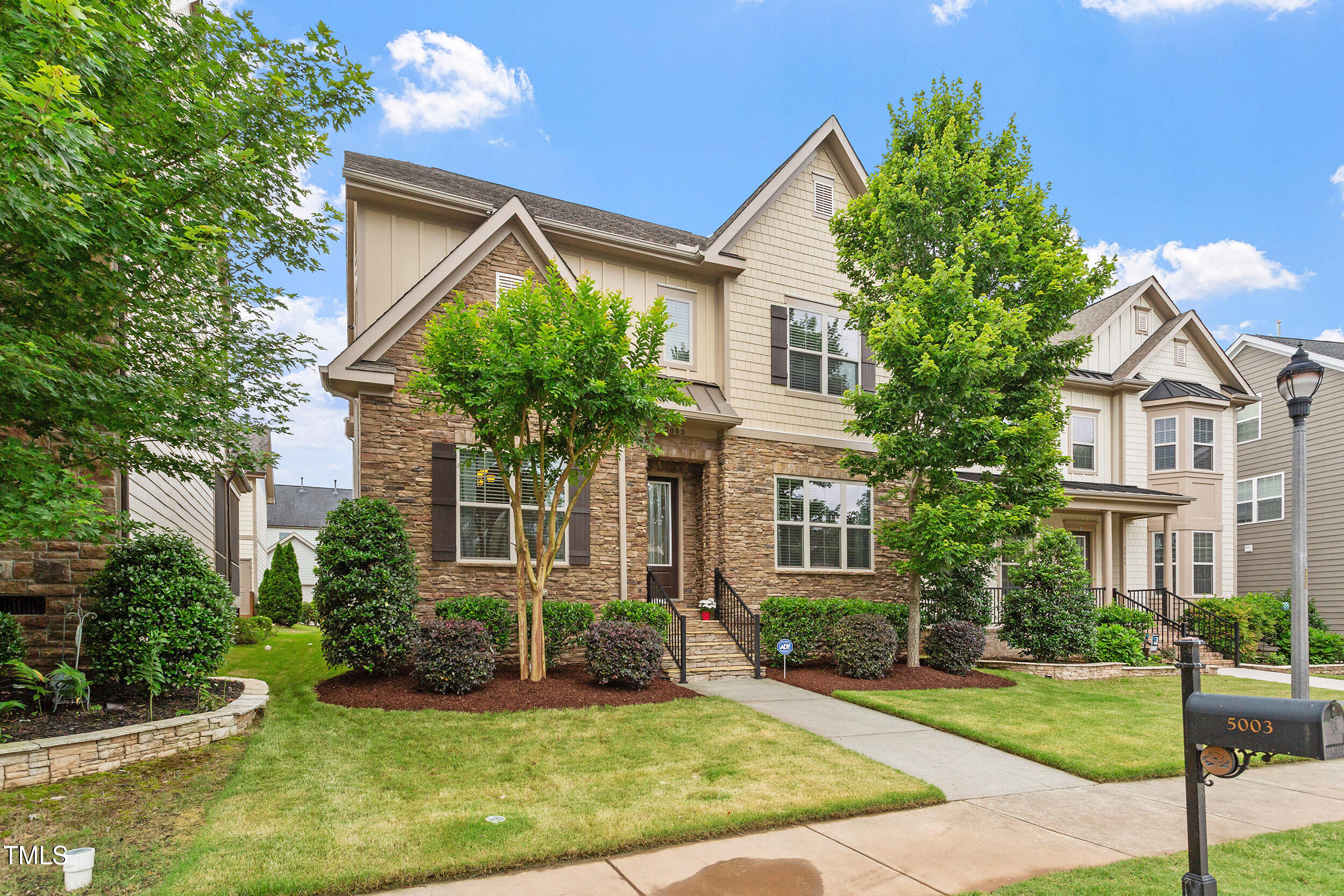 5003 Blue Jack Oak Drive