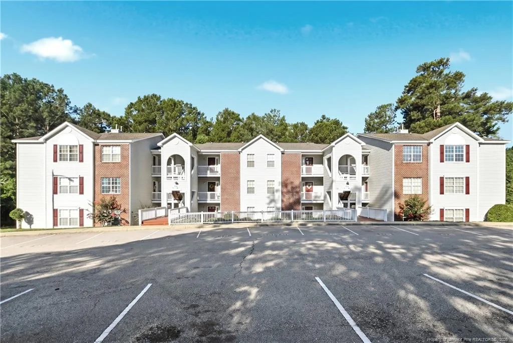 357 Waterdown Drive Unit 9
