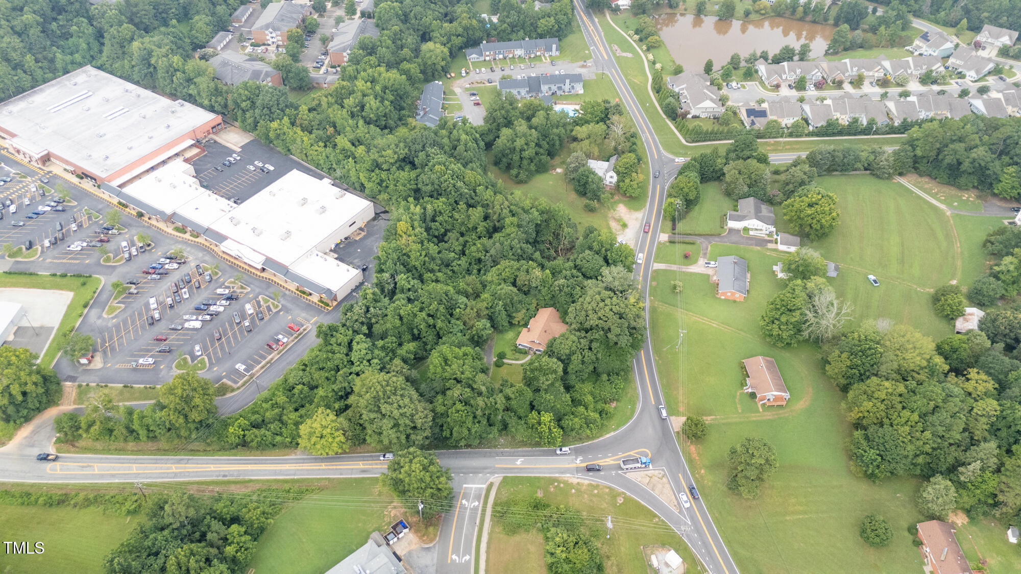1704 Orange Grove Road Road