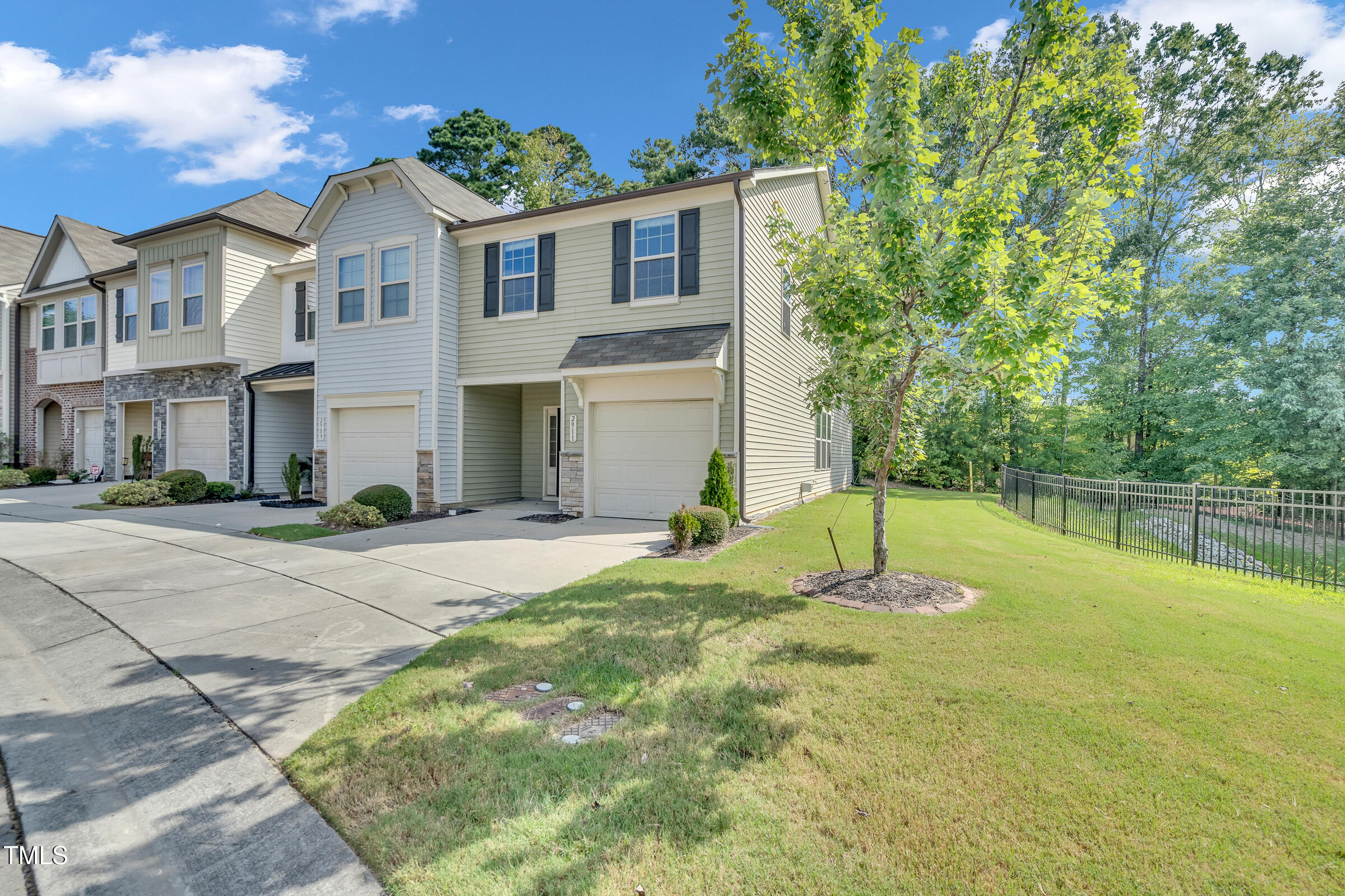 2911 Benevolence Drive
