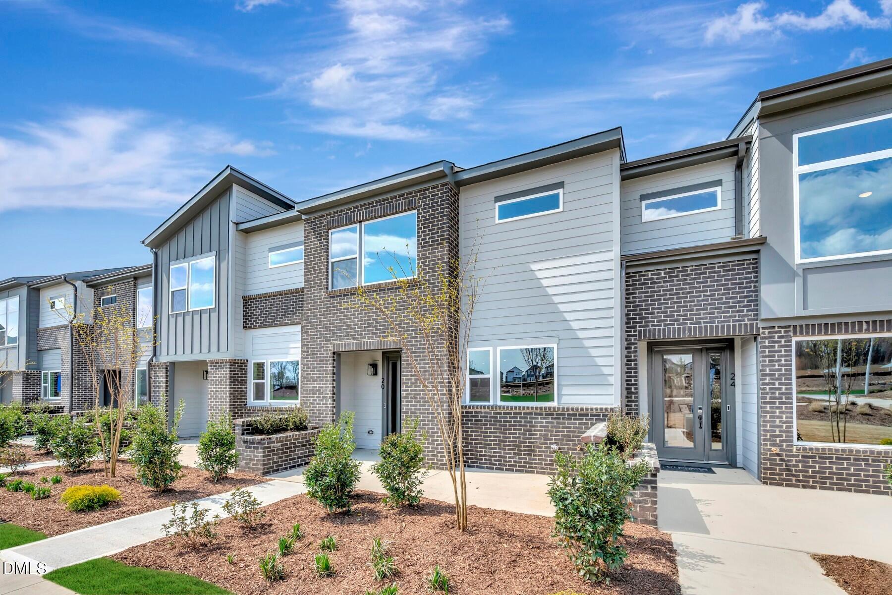 20 Quietwood Way