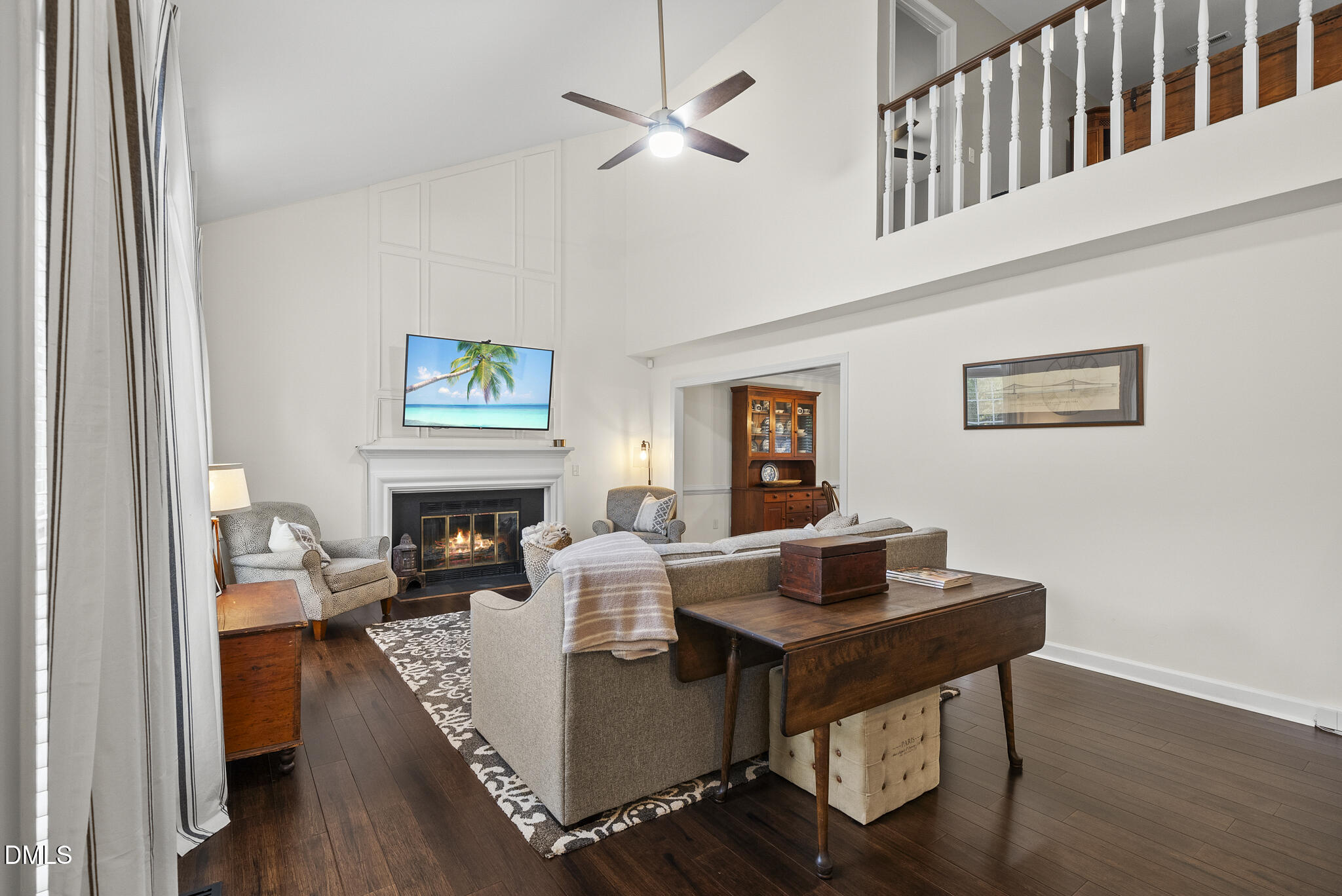 116 E Laurenbrook Court