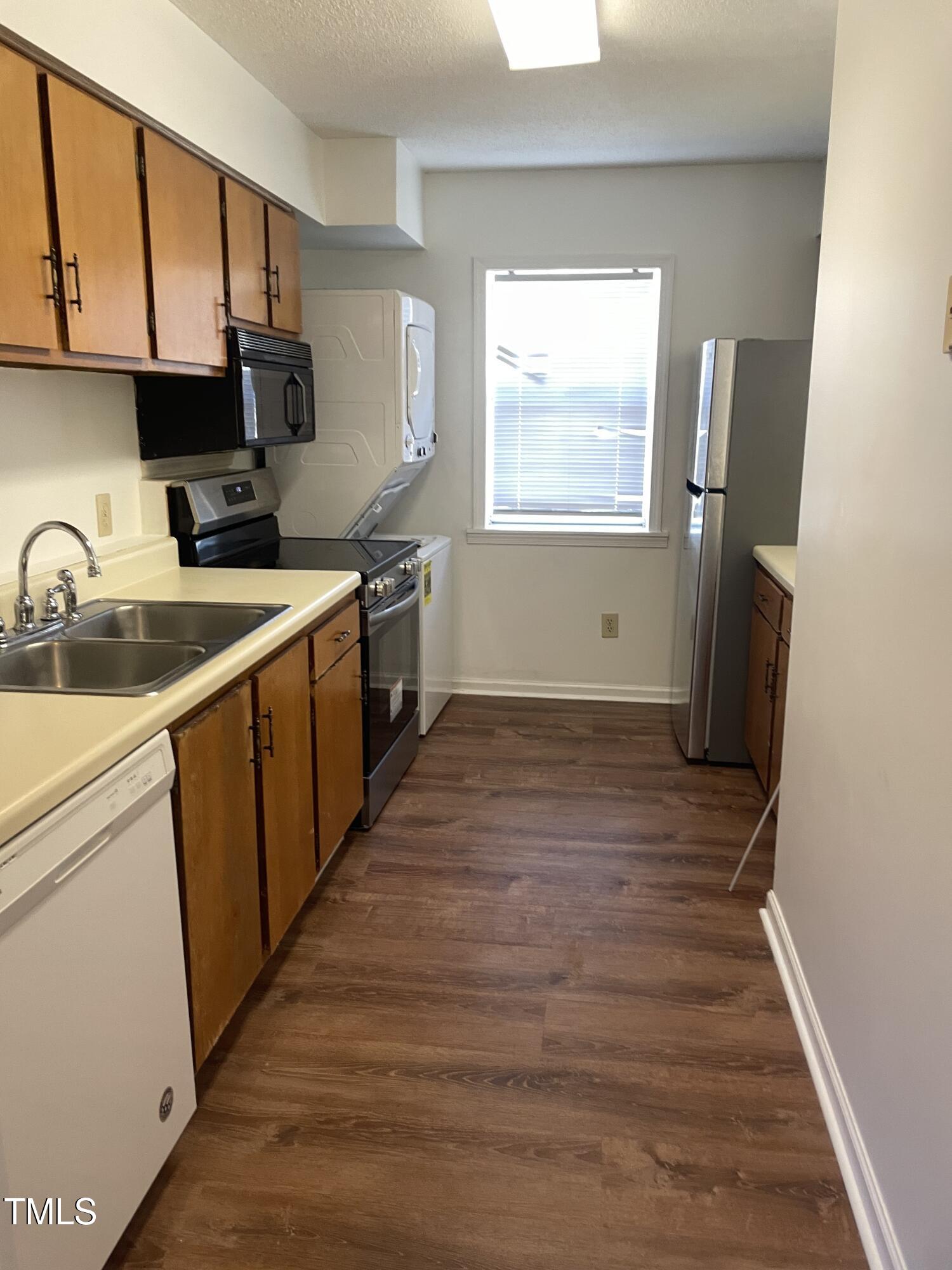 151 Schultz Street 151