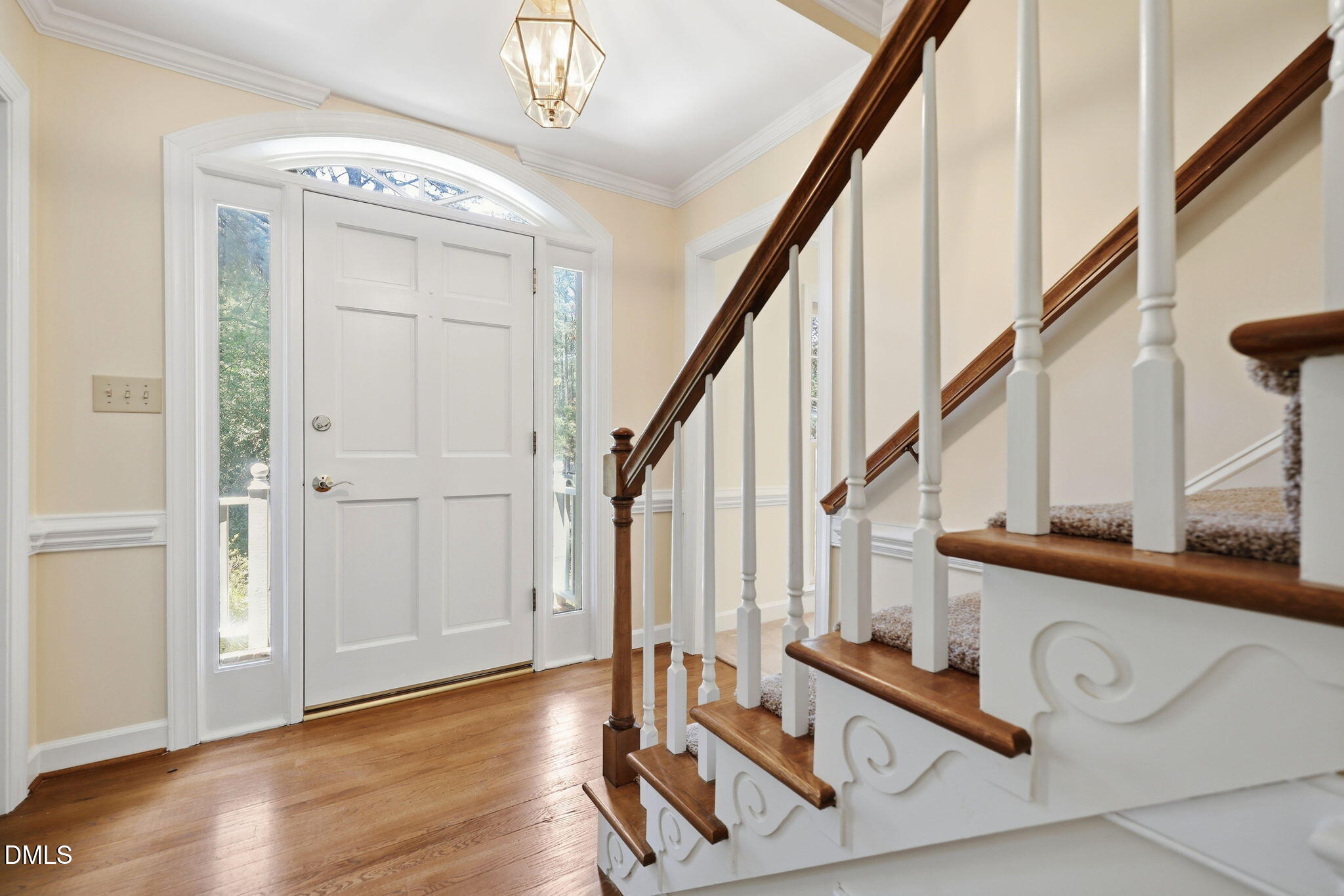 2909 Kenwick Court