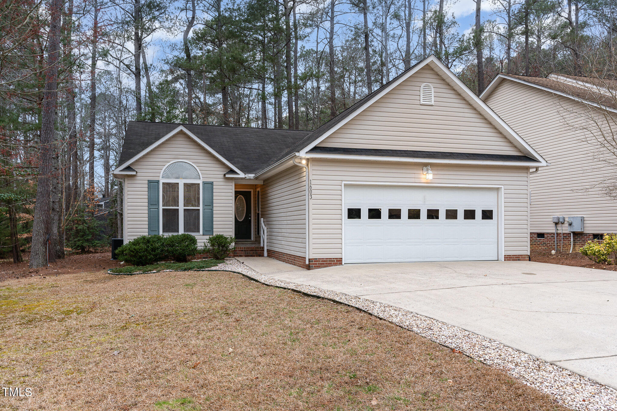 1603 Stonegate S