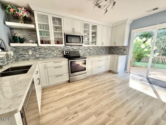 2811 Skybrook Lane