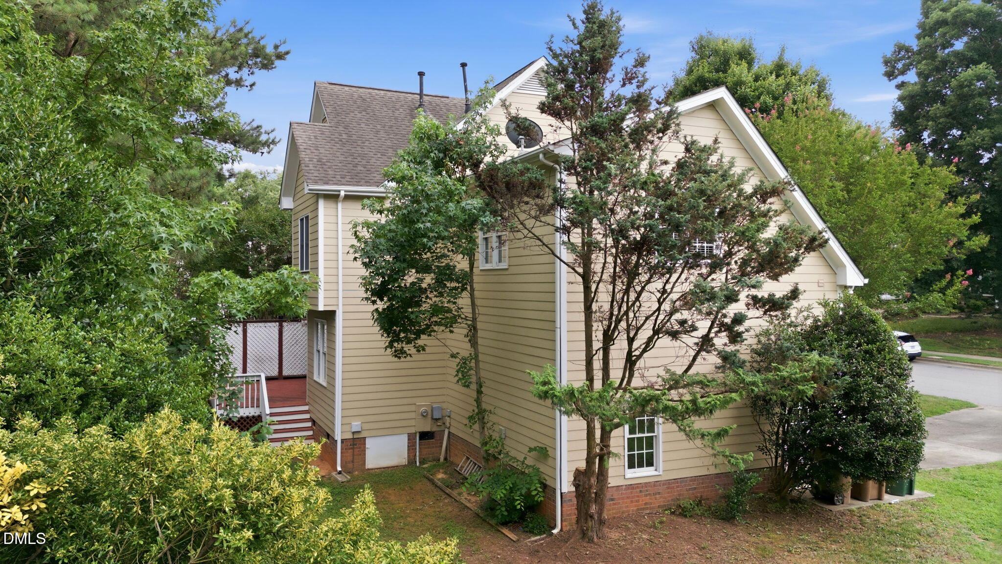 101 Plumtree Way