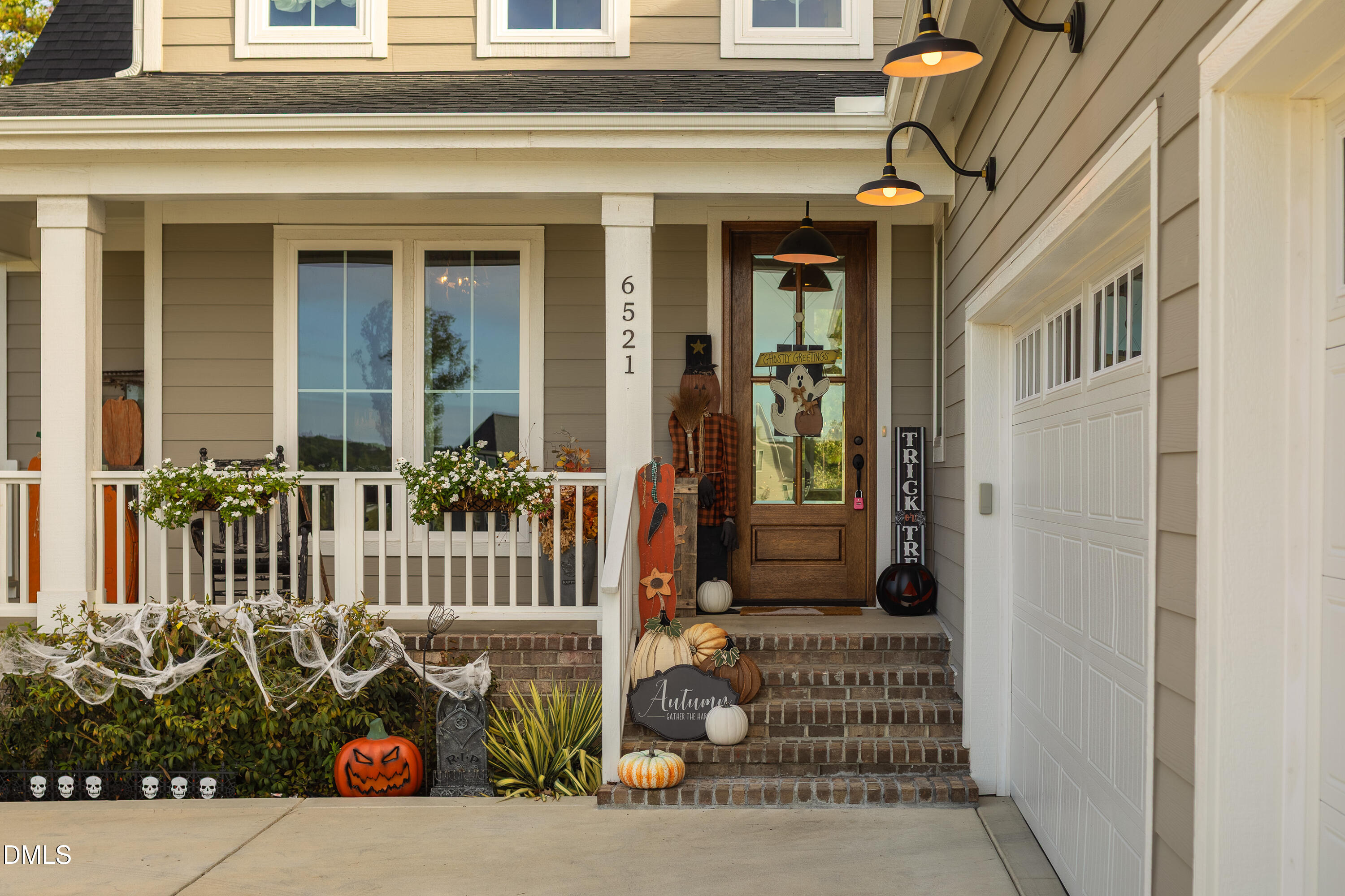 6521 Camellia Creek Drive