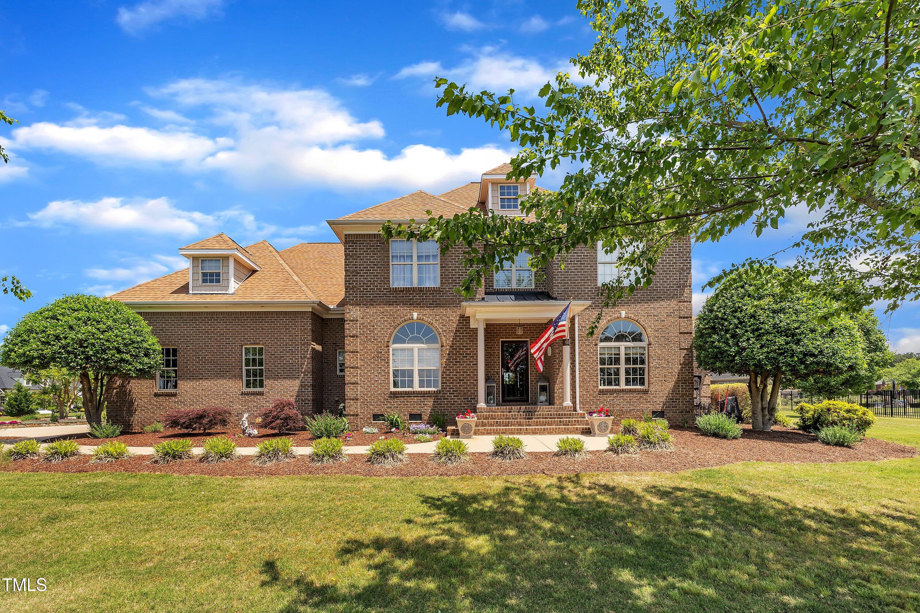 296 Shoreline Drive