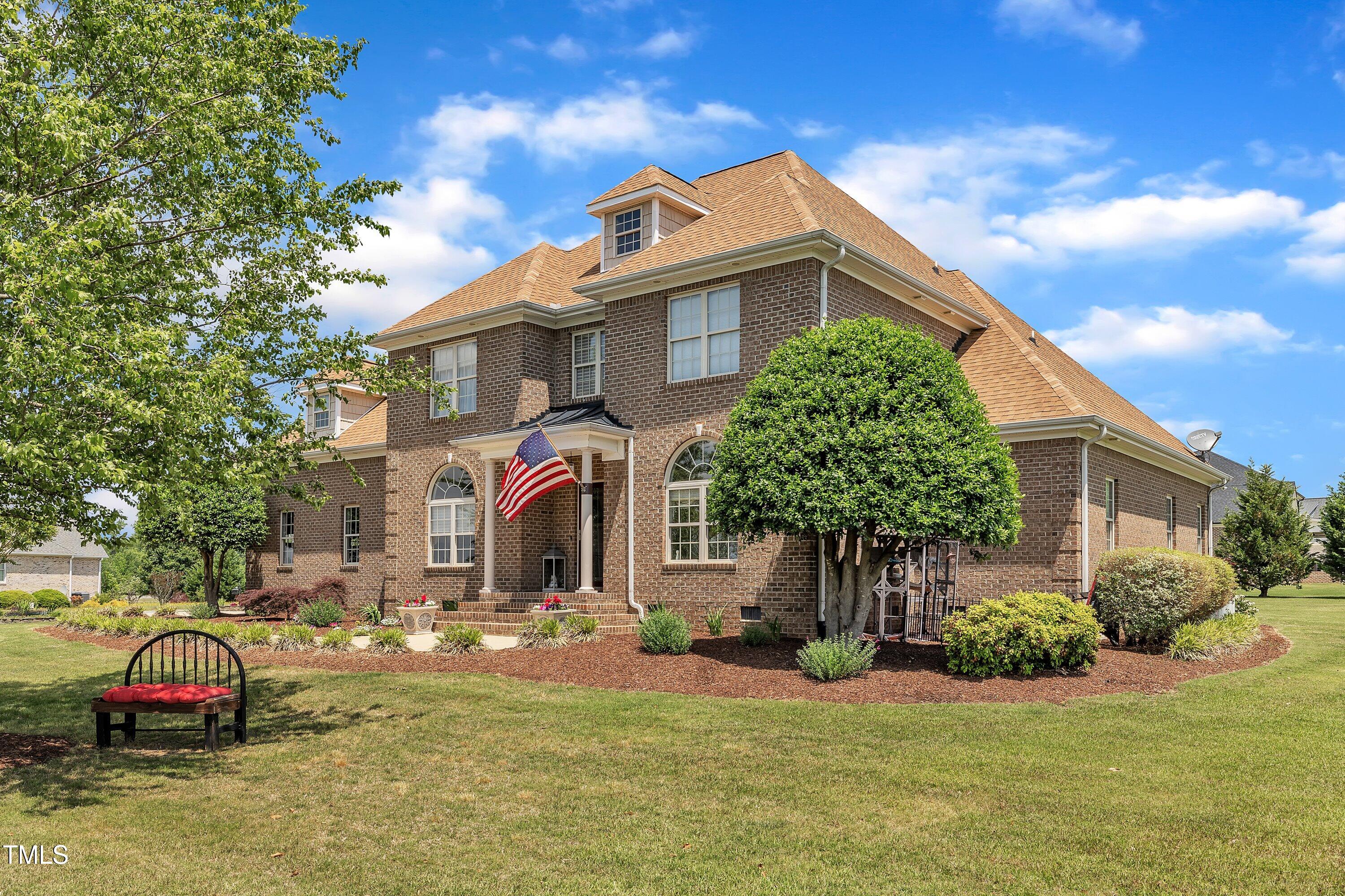 296 Shoreline Drive