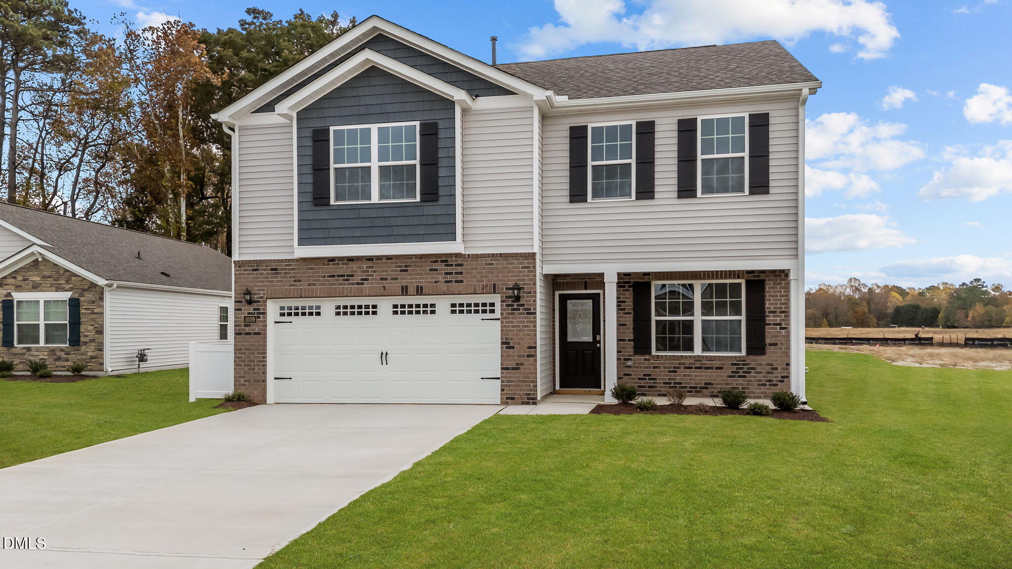 1009 Middlecrest Drive