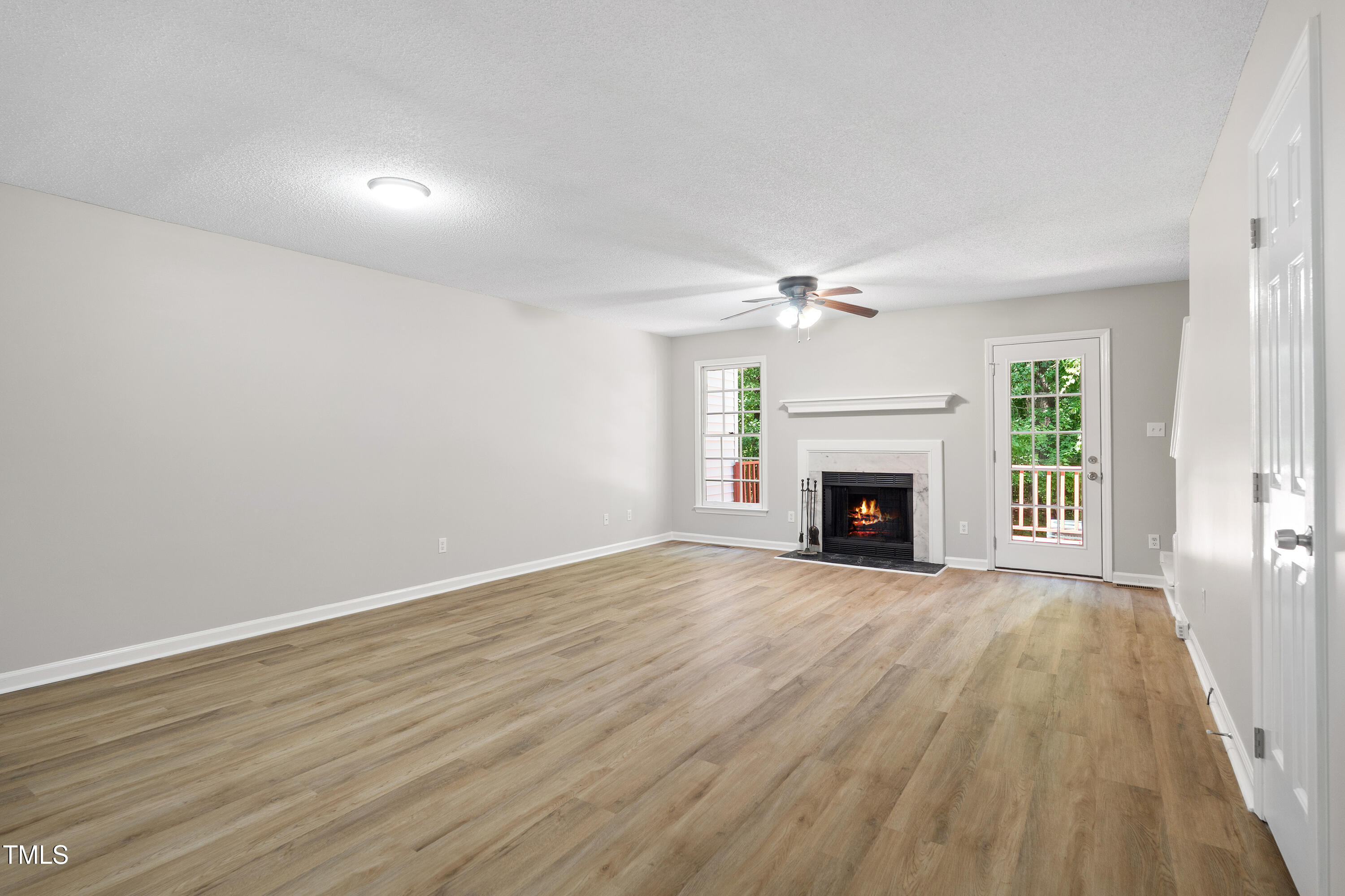 119 Luxon Place