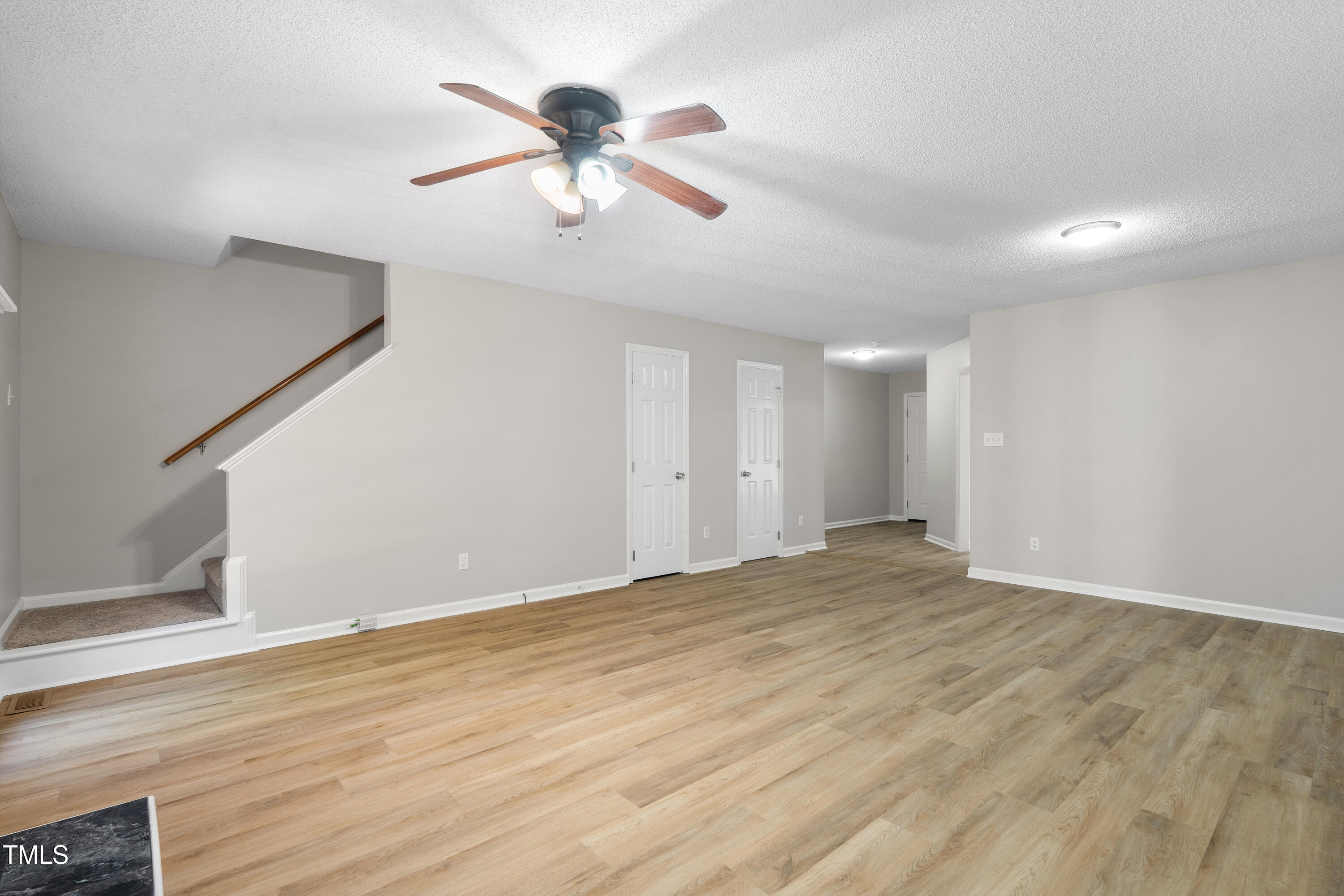 119 Luxon Place