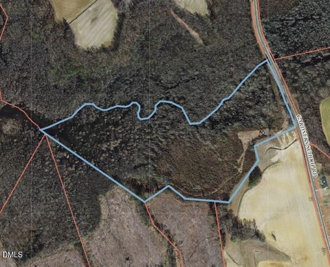 7138 Gardners School Road Stantonsburg NC 27883