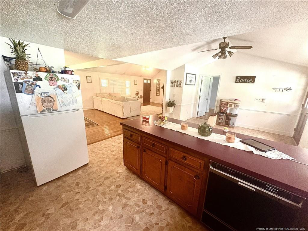6566 Bend of River Road Road