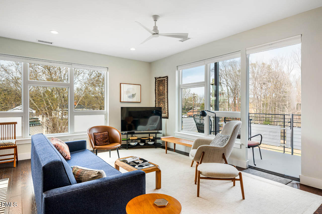 515 N Churton Street Ste 307