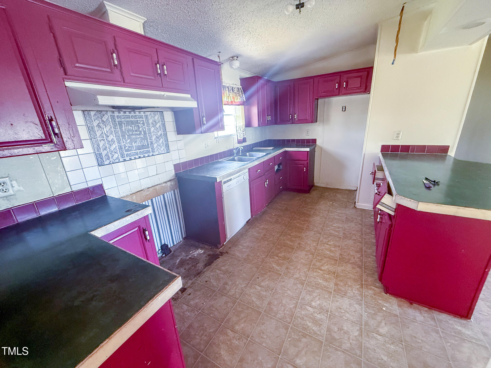 224 Cherokee Circle