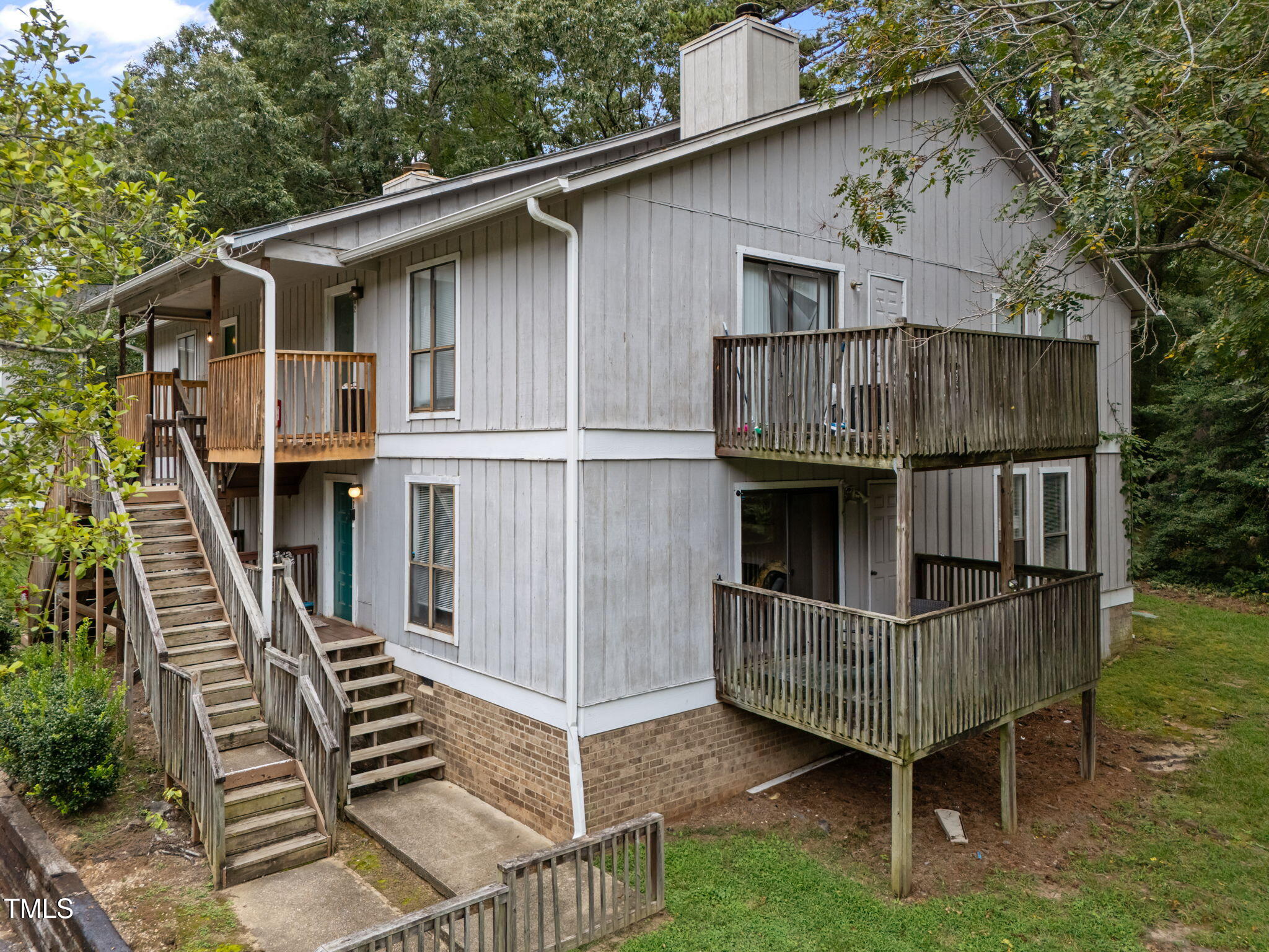 5816 Pointer Drive 102