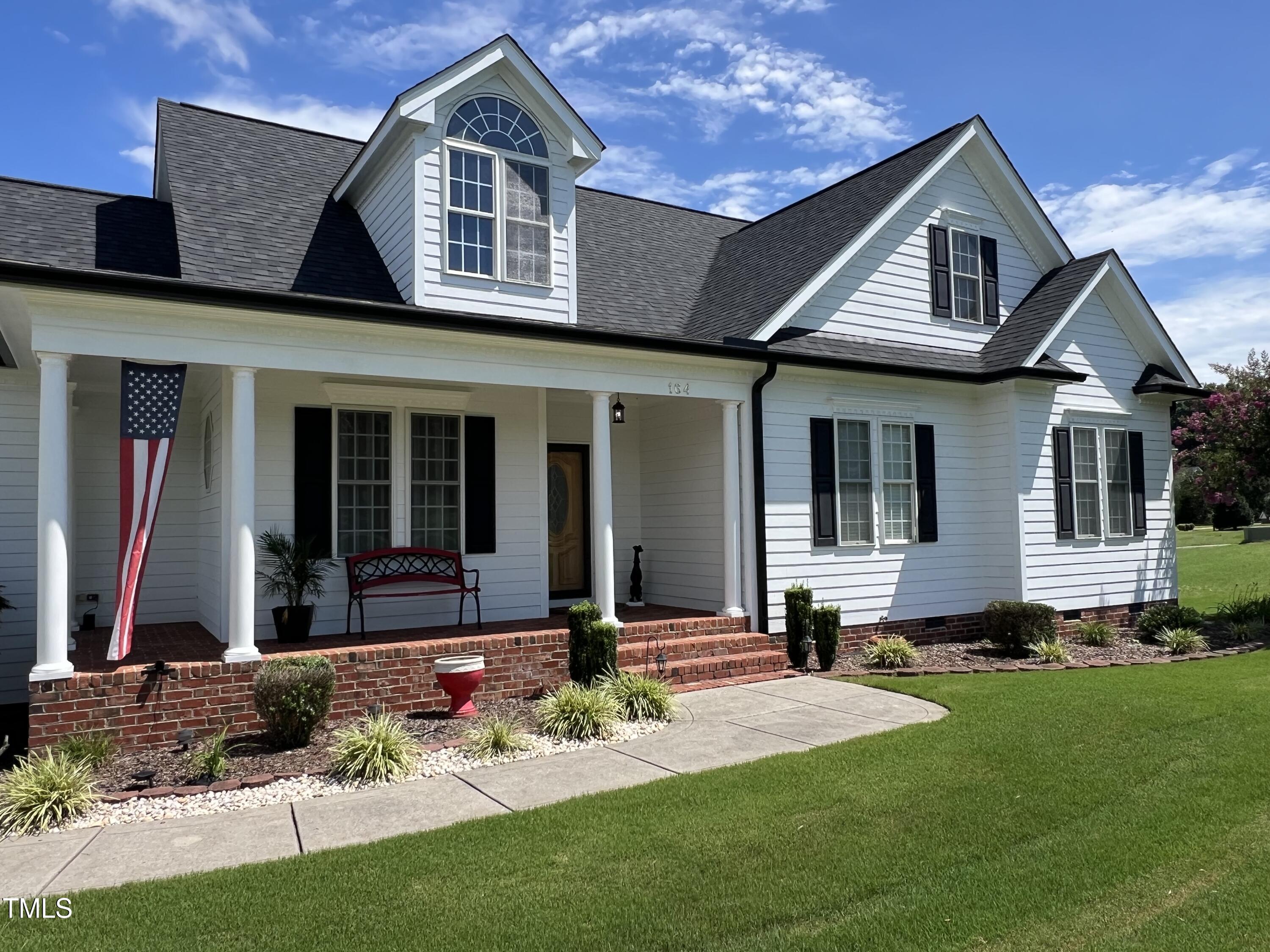 164 Amsterdam Drive