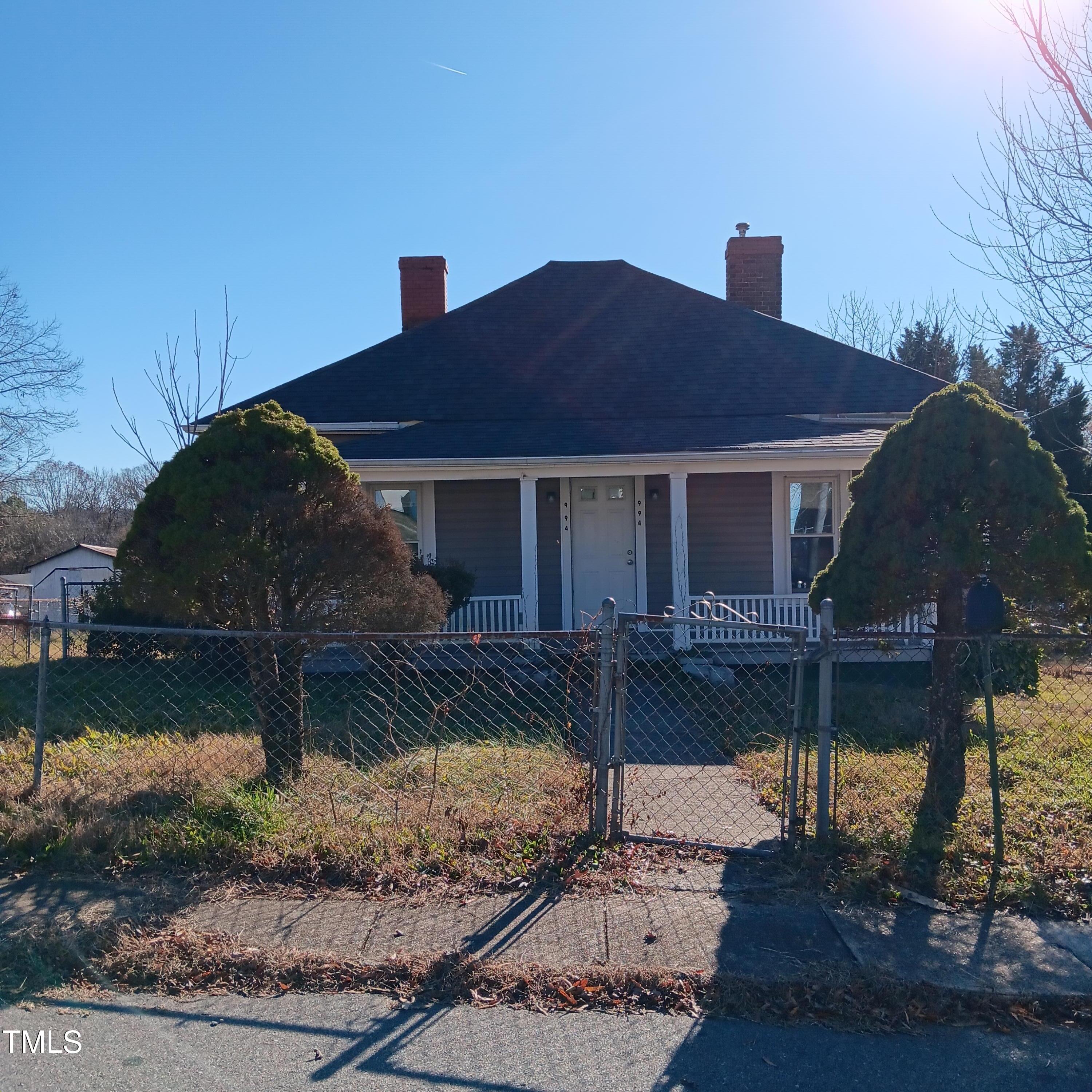 994 Burton Street