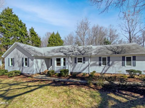 204 Lopez Lane Clayton NC 27527