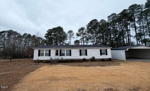 Photo of 111 Knollwood Drive, Goldsboro, NC 27530 (MLS # 10149342)