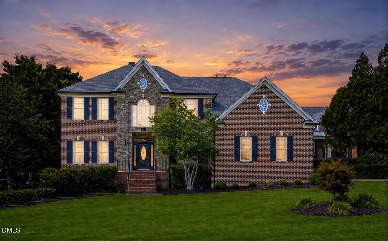 2721 Stratford Hall Drive