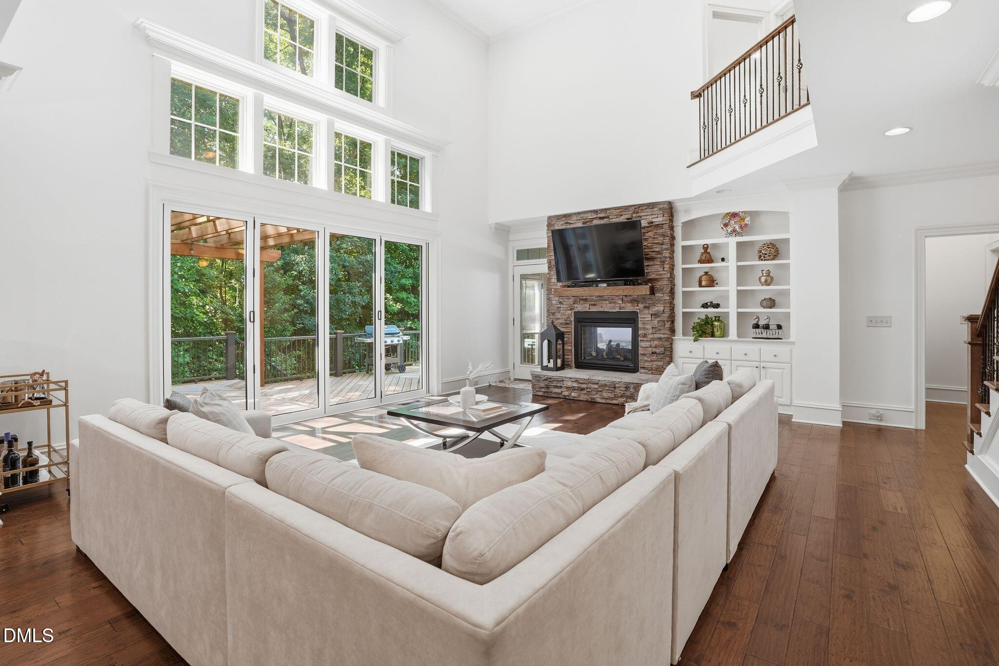 137 Aspenridge Drive
