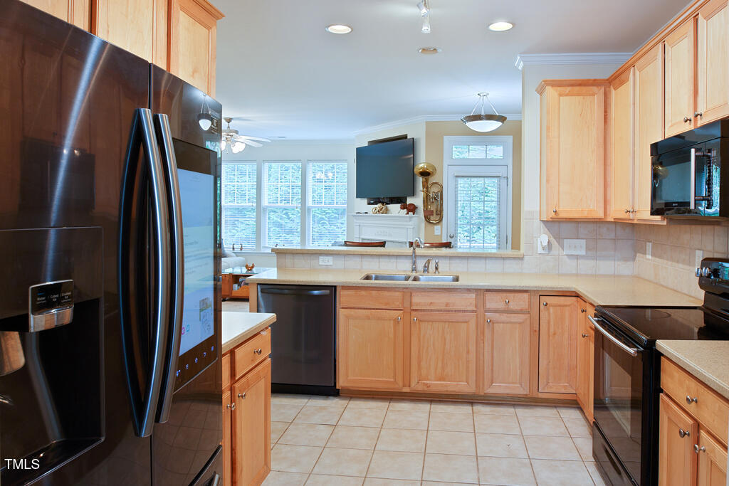 5113 Lady Of The Lake Drive