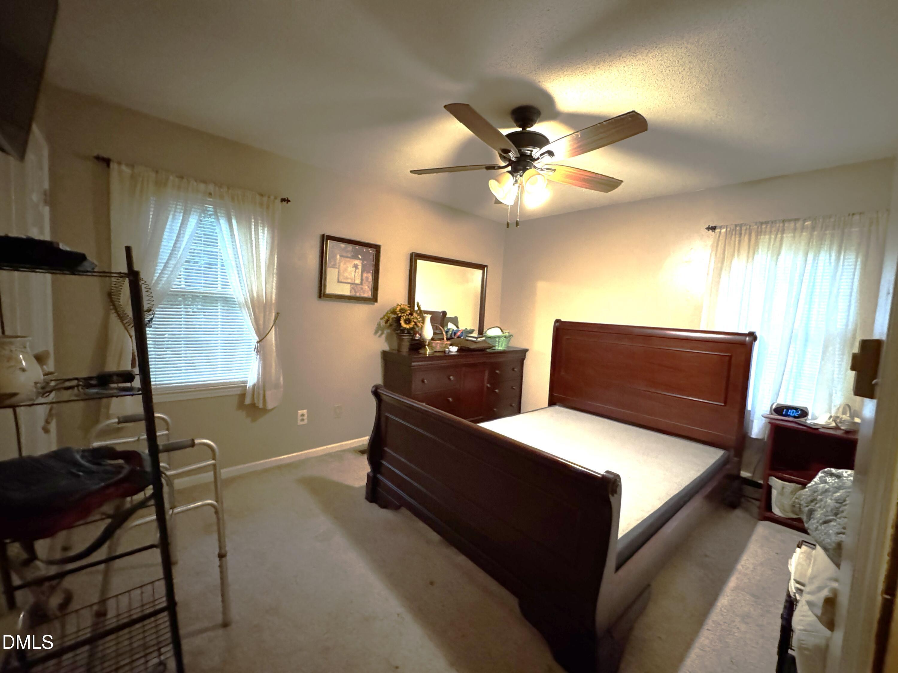 138 W Dolphin Street