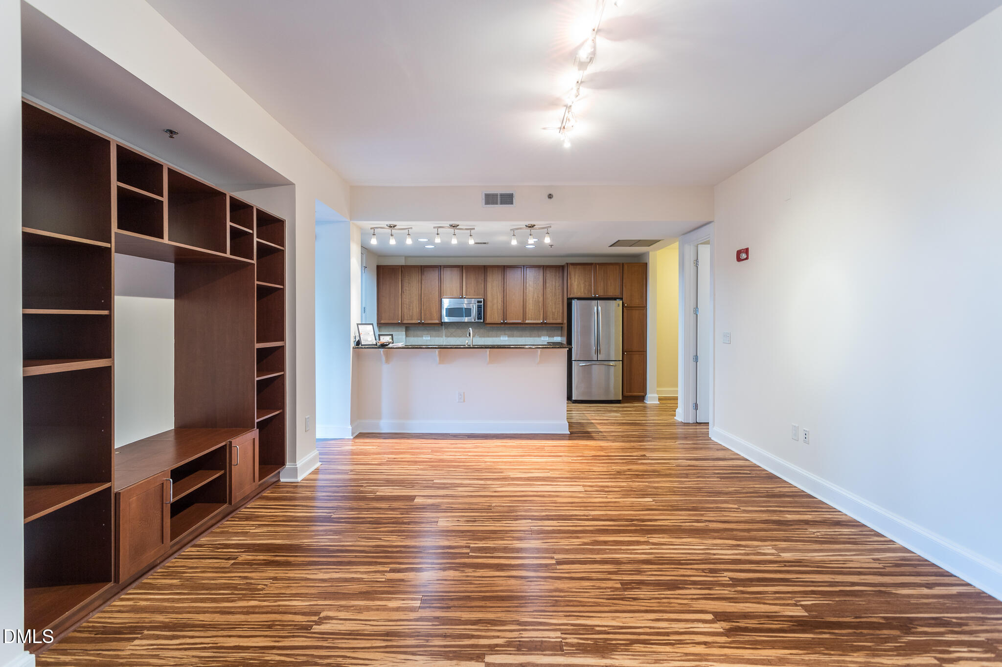618 N Boylan Avenue 528