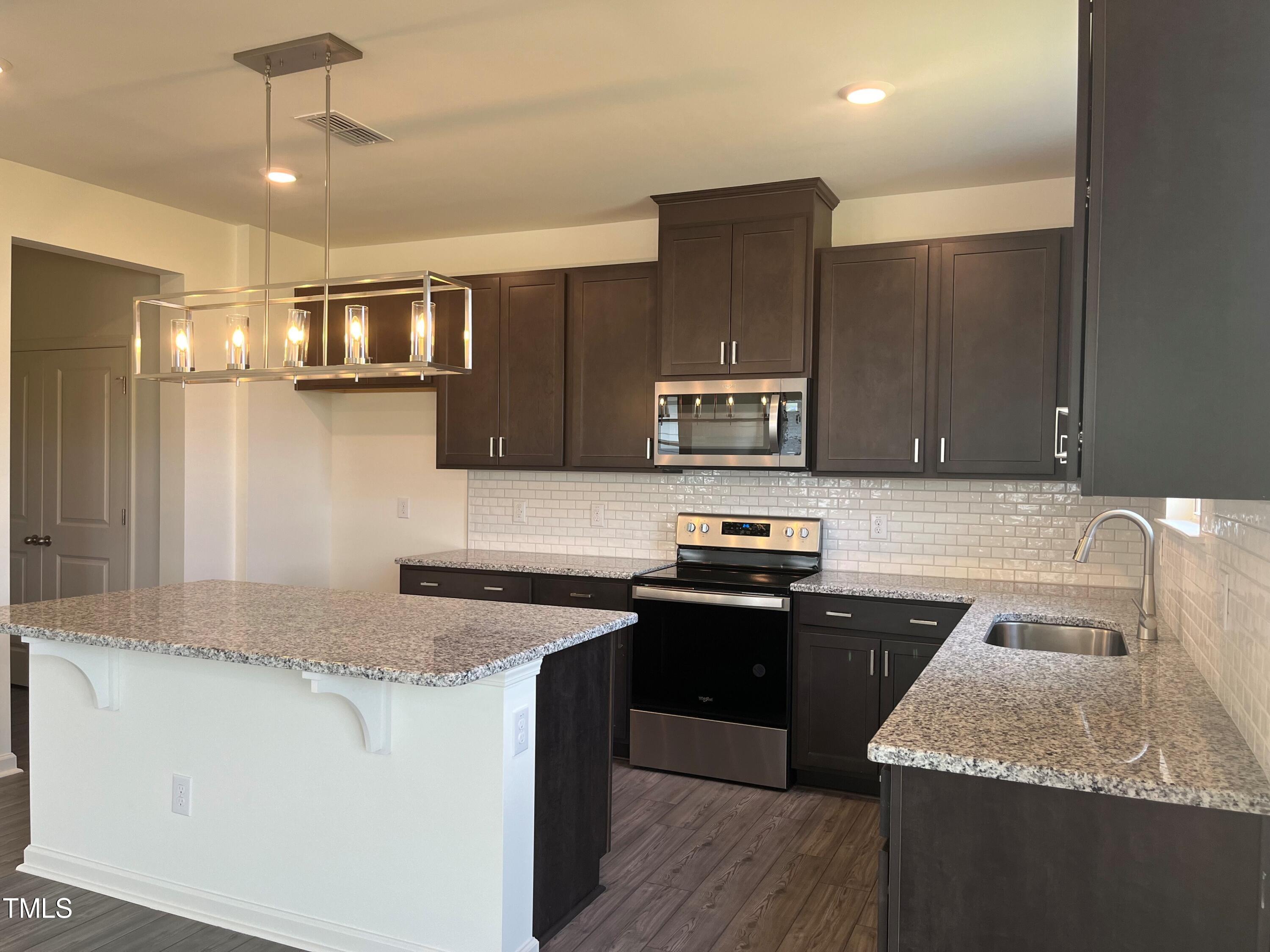 323 Chestnut Oak Lane