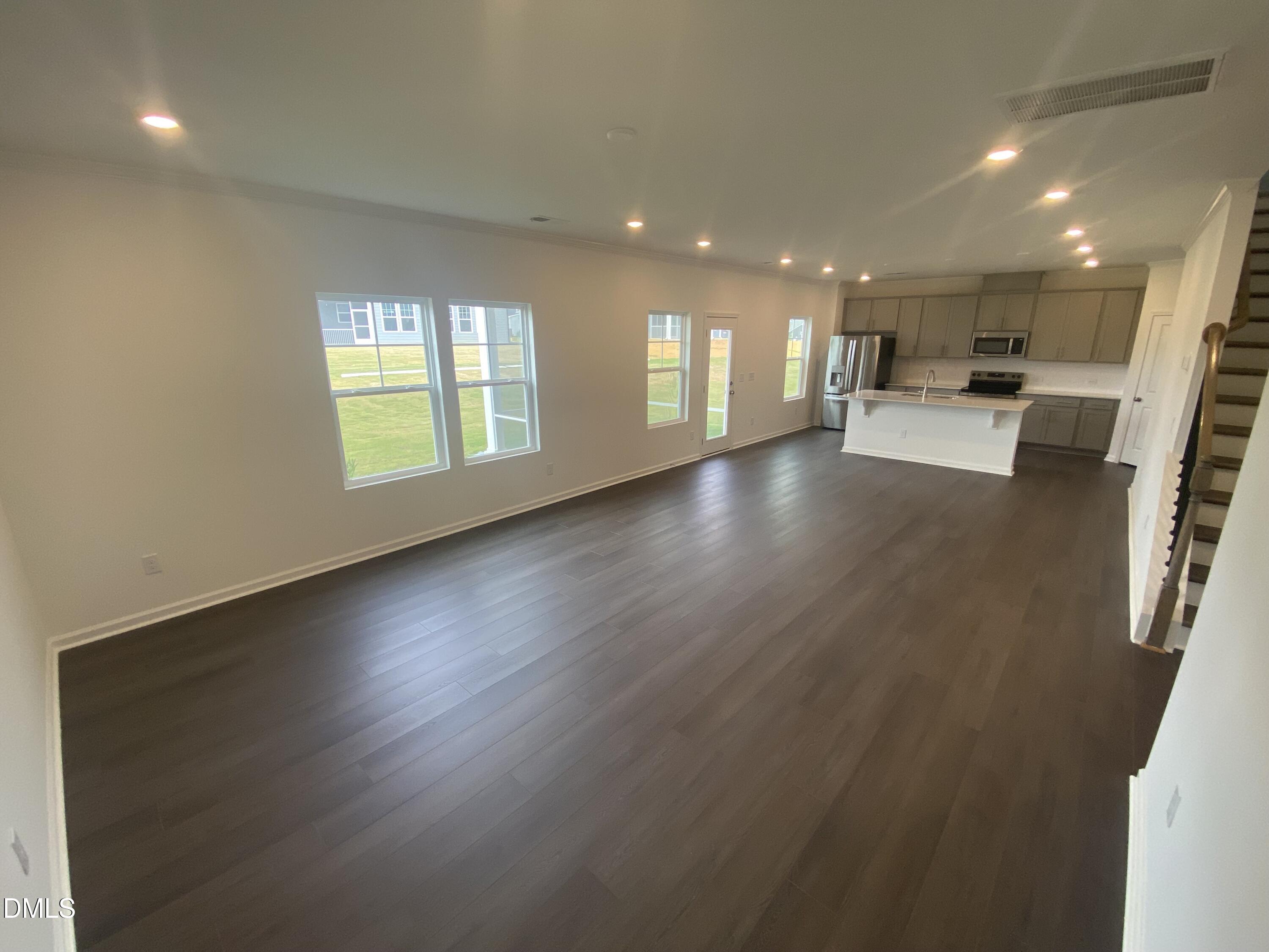 43 Regal Gardens Court