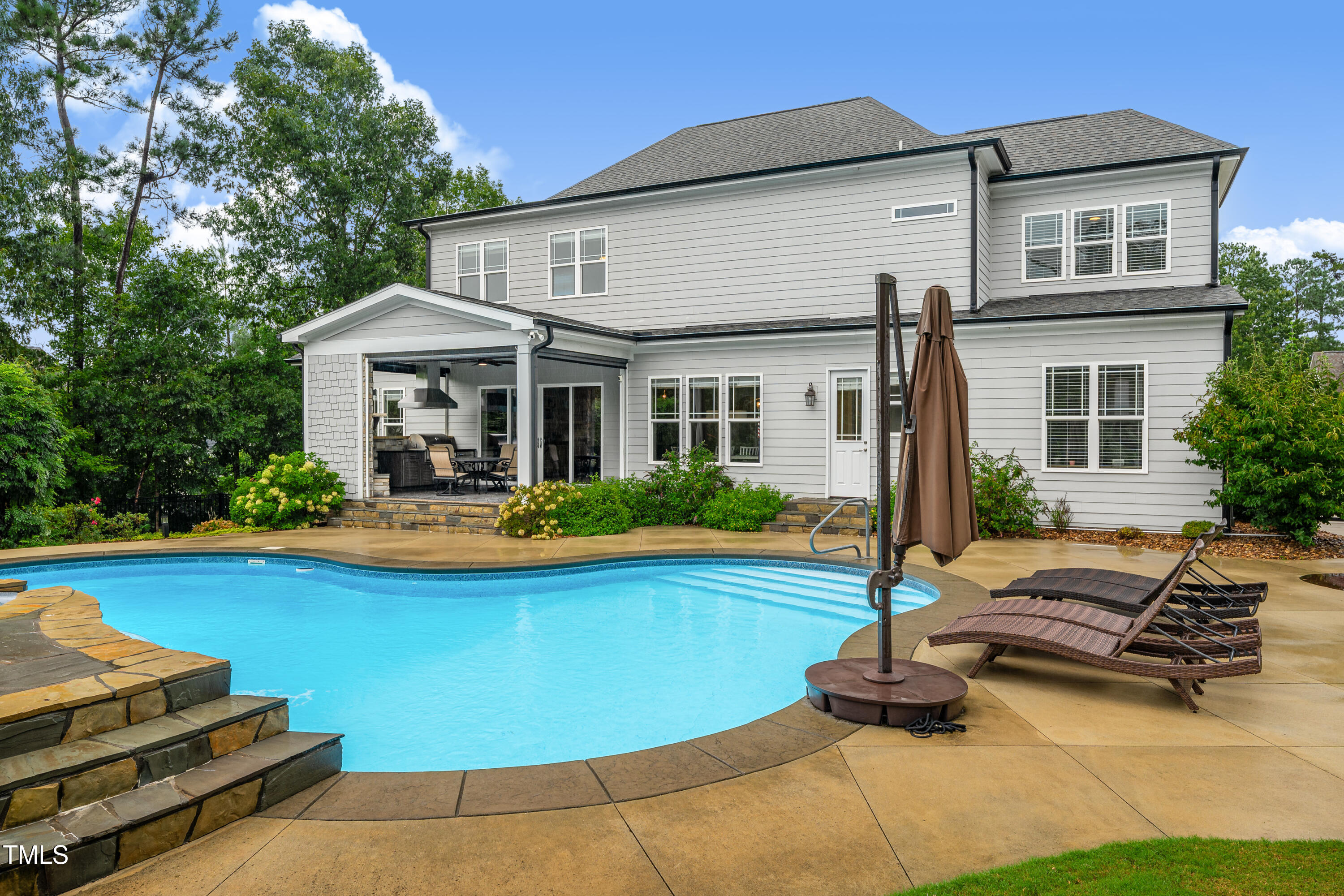 1120 Mackinaw Drive